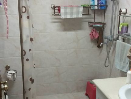 美通批发市场恒泰盛都 3室2厅2卫 146㎡